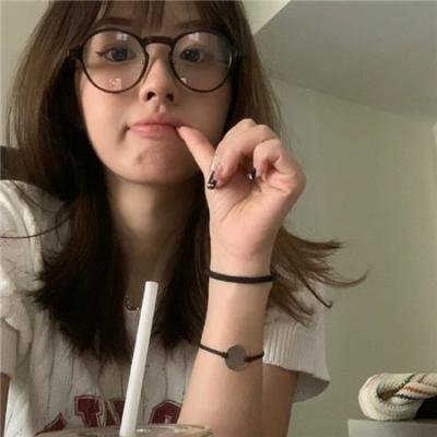 我有灵田，一天收粮十万斤